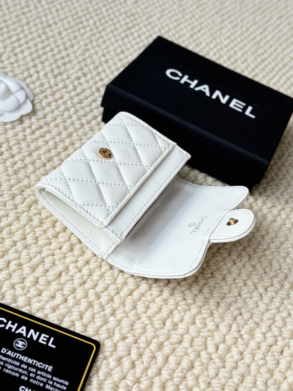 コピーシャネル激安財布素材ディテール